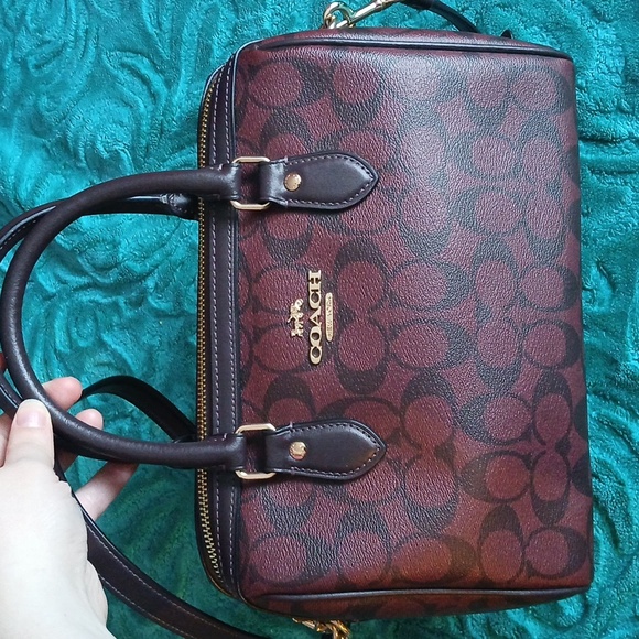 Coach Bag - Picture 2 of 9